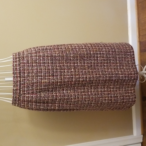 COMPLETELY CONFIDENT ❣️Lady's Image Delaware Tweed Suit, blazer and skirt - Picture 8 of 12